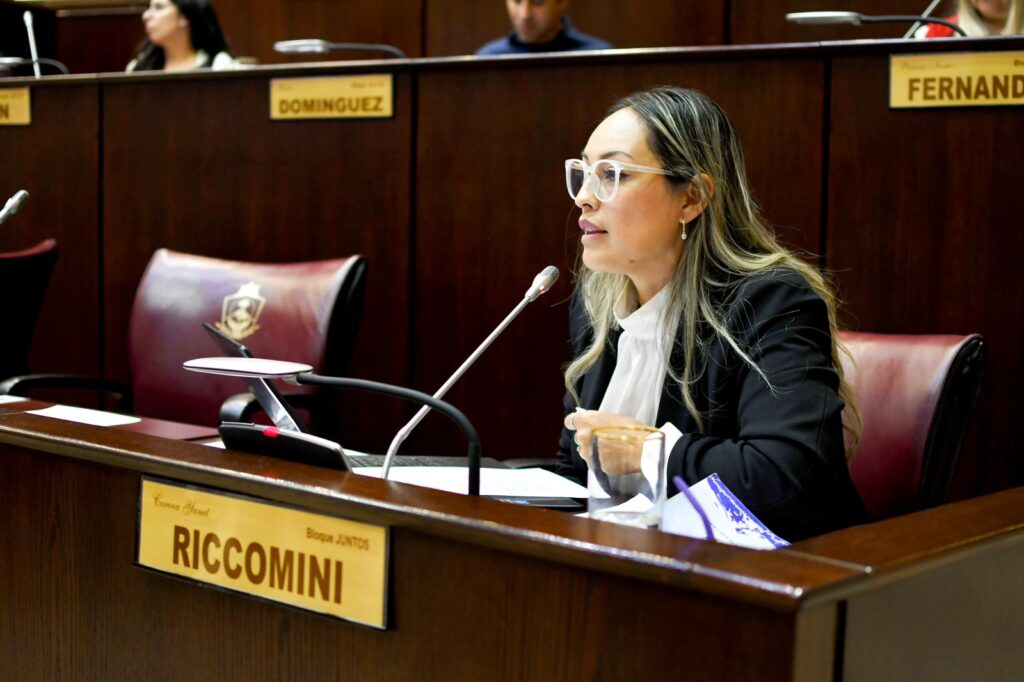 CARI RICCOMINI