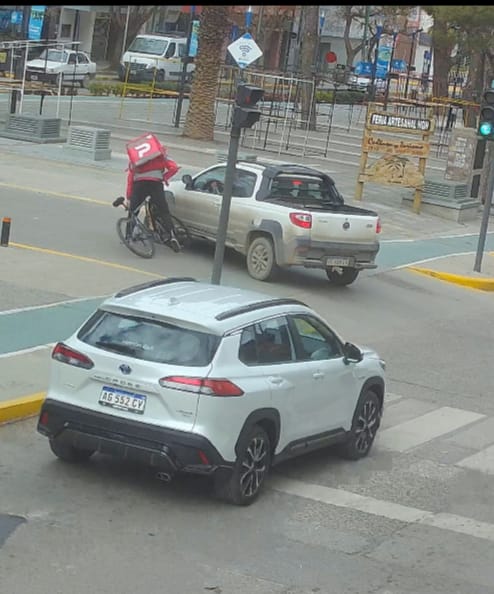 Giro-a-la-izquierda-y-choque