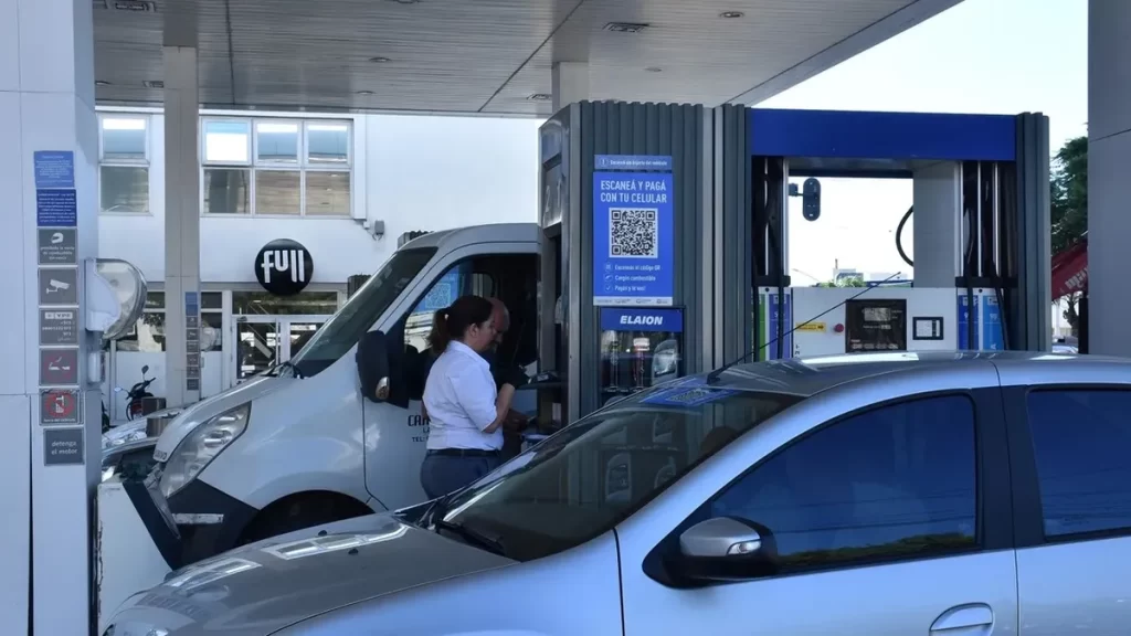 estaciones-servicio-combustibles