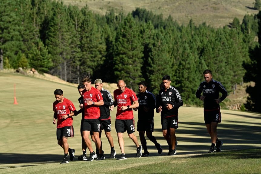 pretemporada-de-river-en-san-martin-de-los-andes