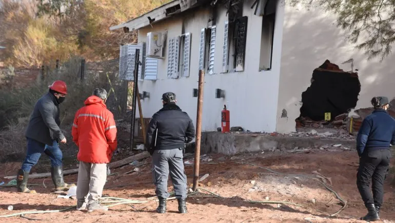 explosion-aguada-san-roque-escuela