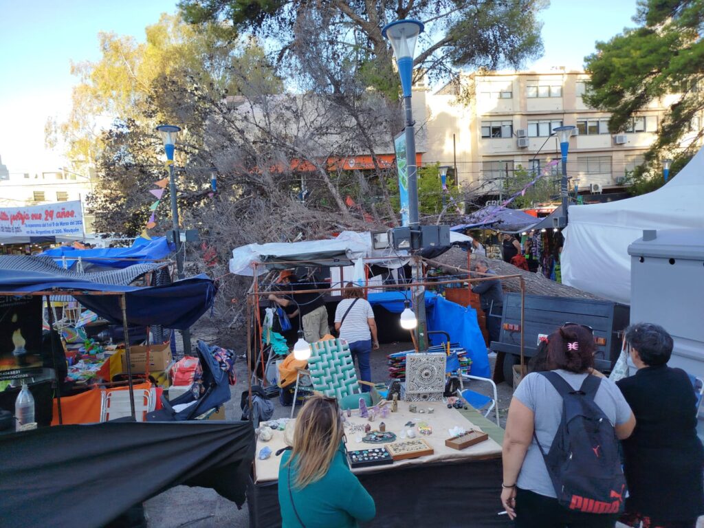 9ea30759-d91d-4cc6-a03d-ec75ed359d6a