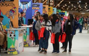 Expo-Vocacional-en-Zapala