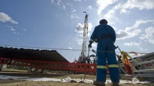 empleado-petroleo