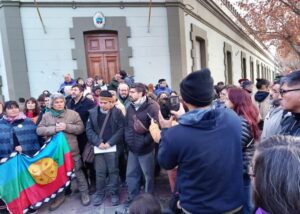 mapuches-casa-gpbierno