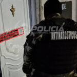 Amplio despliegue policial con allanamientos en Valentina Sur