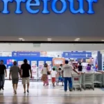 Asalto violento en Carrefour de Neuquén: detuvieron a los sospechosos en Chubut