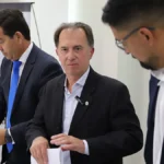 Fiscalía avanza y pide cargos contra Luis Bertolini