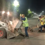 Operativo de limpieza urbana con tareas nocturnas