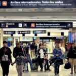 Volar será más caro en medio de la suba global