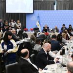 La “ley hojarasca” quedó lista para el recinto