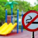 Plazas y parques podrían convertirse en espacios libres de humo