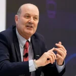 Sturzenegger presentó un nuevo paquete de desregulación