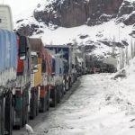 El autódromo de Neuquén recibe a los camiones varados por la nieve