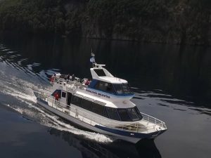 catamaran-patagonia
