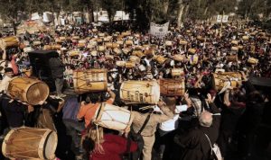 La-Marcha-de-los-Bombos